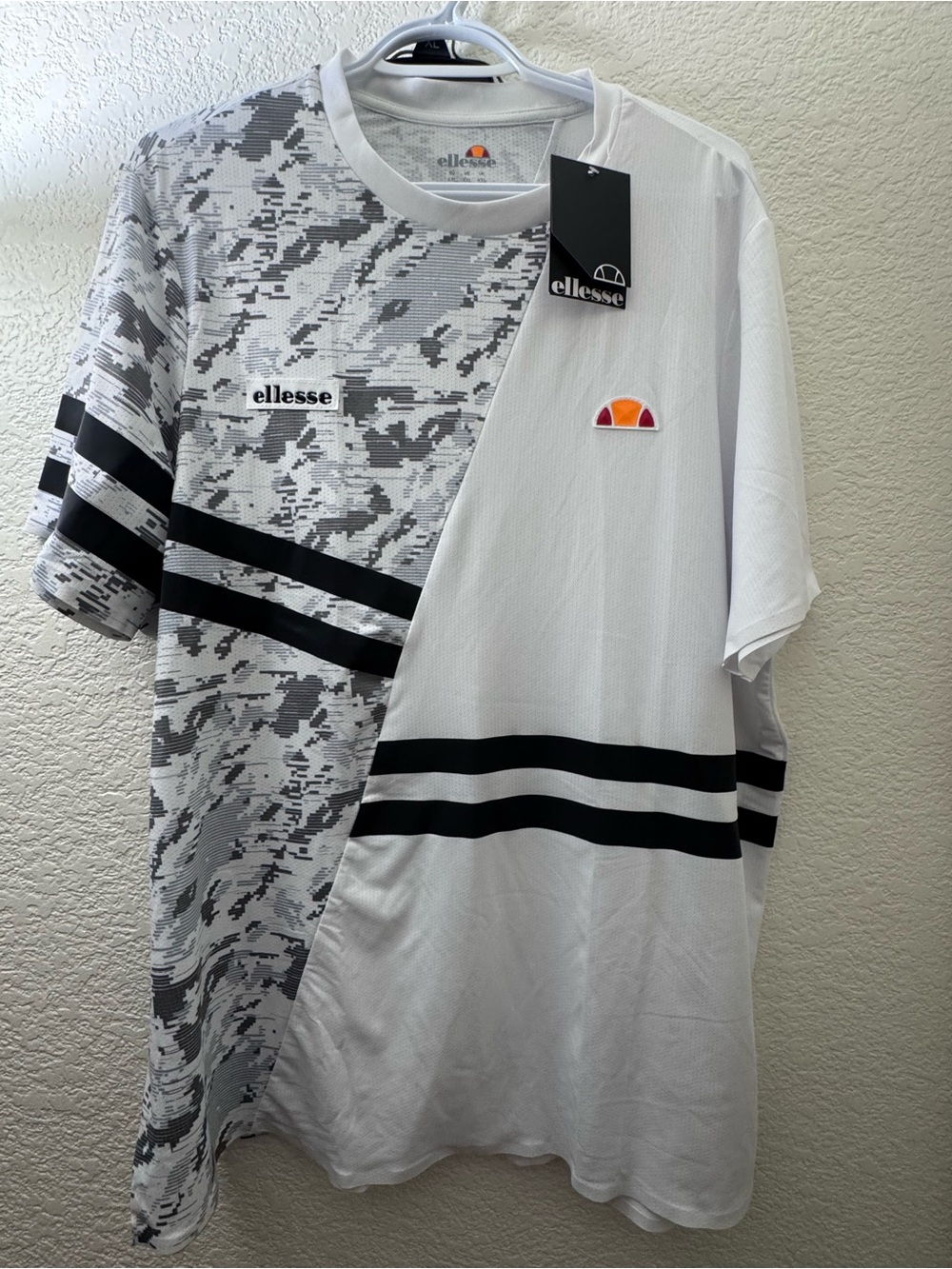 Ellesse White & Gray Graphic Short-Sleeve Performance Tee